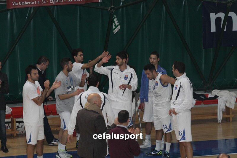 120304 sport 313_tn.jpg